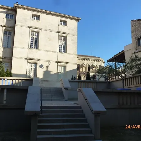 Les Meubles Du Chapitre